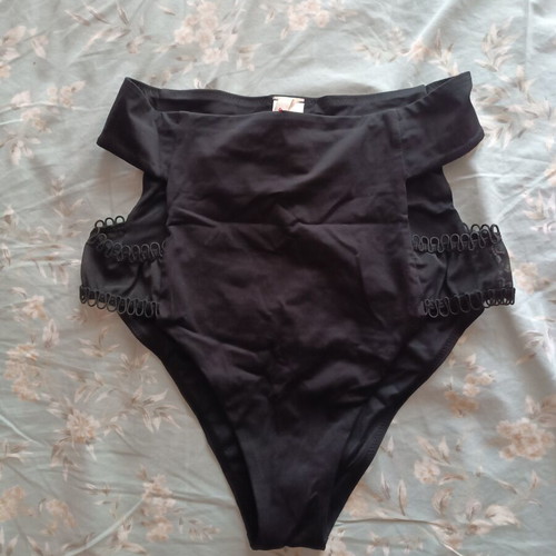 SugarFree black high-waisted bikini like new, size S-M