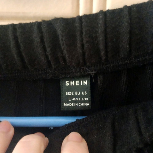 Shein embossed warm leggings like new, sizes Large to 2XL, black