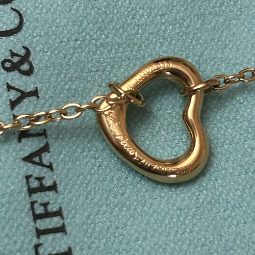 Tiffany & Co bracelet with hearts, new model