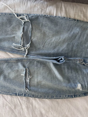 Zara denim pants used, destroyed look, loose fit, size L