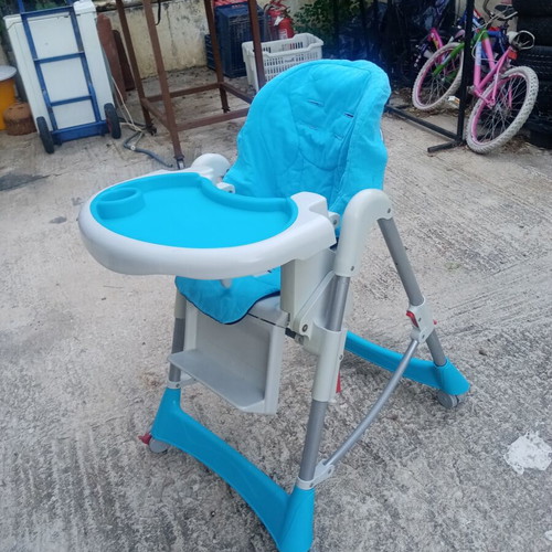 Folding Baby Highchair used, blue with wheels and brakes