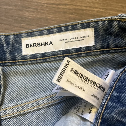 Bershka women's denim bermuda shorts like new, size XS 34