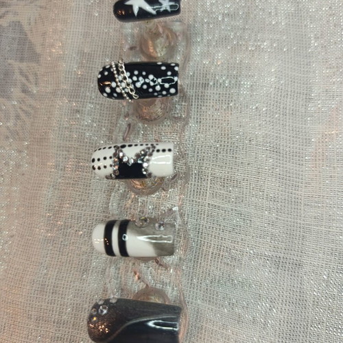Handmade press on nails