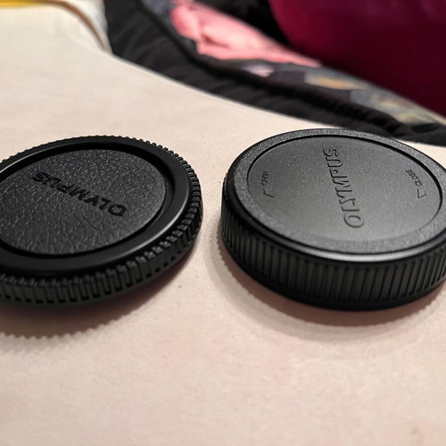 Olympus camera lens cap like new, unused