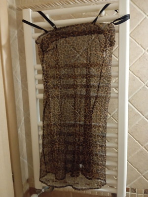 Lingerie leopard print with straps like new, size 46