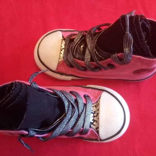 Παιδικά Converse All Star No 8 (EU 24) καινούργια ροζ αθλητικά παπούτσια