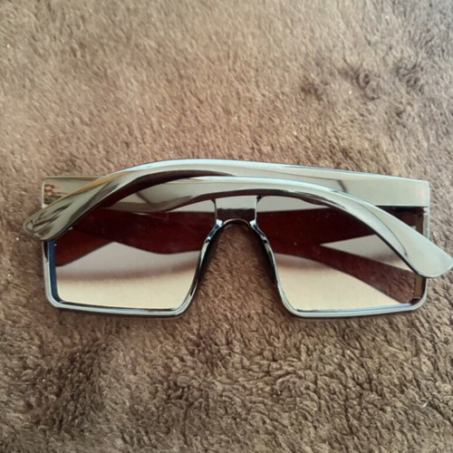 Sunglasses like new, black and brown