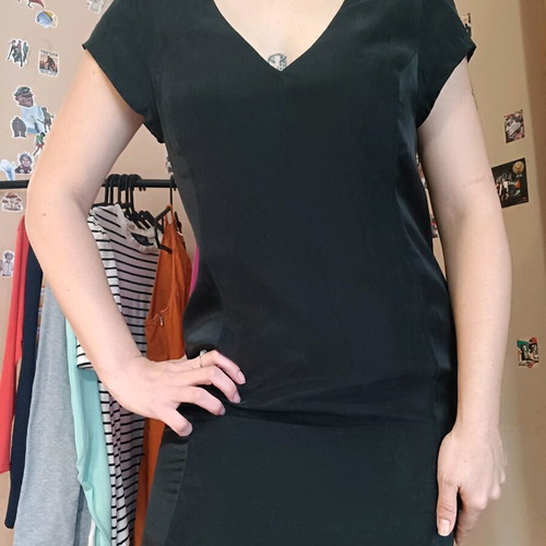 Silk dress black like new
