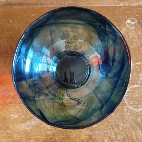 Fruit bowl blue with water effect like new