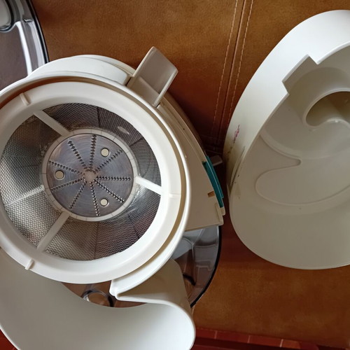 Delonghi Robo Diet juicer used in excellent condition