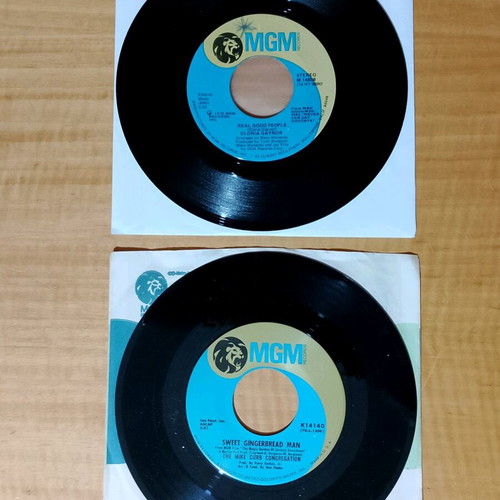 MGM Records 7" vinyl singles used, The Mike Curb Congregation & Gloria Gaynor