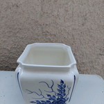 Ceramic vase used