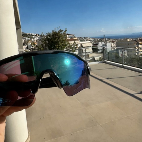 Oakley Radar EV Path sunglasses like new, multicolor