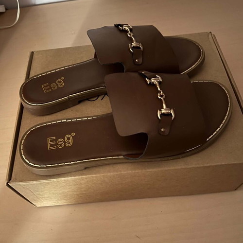Es9 Women's Flat Sandals Slides Brown Like New Size 39