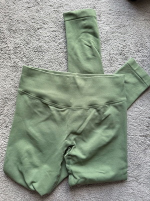 DFYNE Dupe Leggings Olive Like New