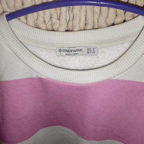 Sweatshirt used white pink with fleece, size M