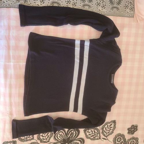 Brandy Melville sweater used, 100% cotton, blue with white stripes, size S