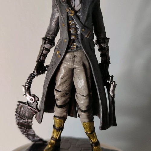 The Hunter Bloodborne figure like new