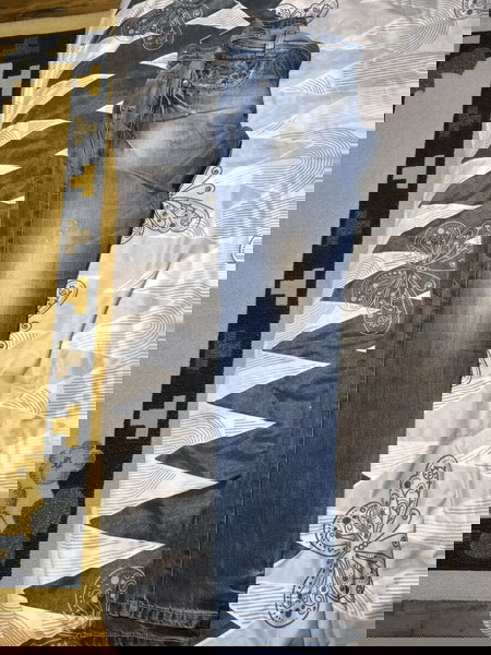 Τζιν Edwards
