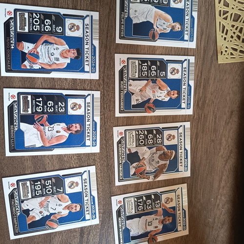 Real Madrid Panini Contenders player cards set like new