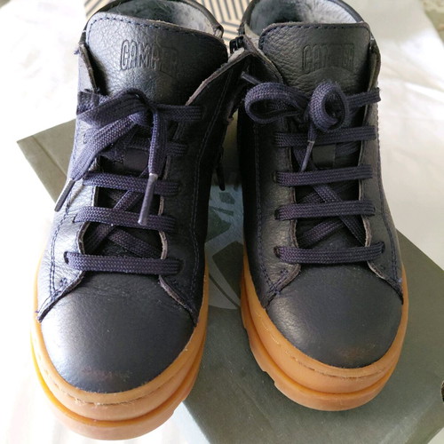 Camper boots for boys size 32 like new, blue