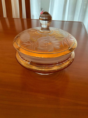 Crystal bowl with lid from Bohemian crystal new