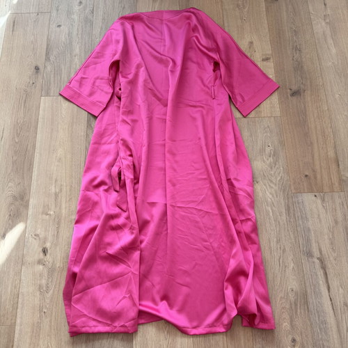 Loretta Caponi Firenze Pink Satin Robe M-L like new, belted, made in Italy