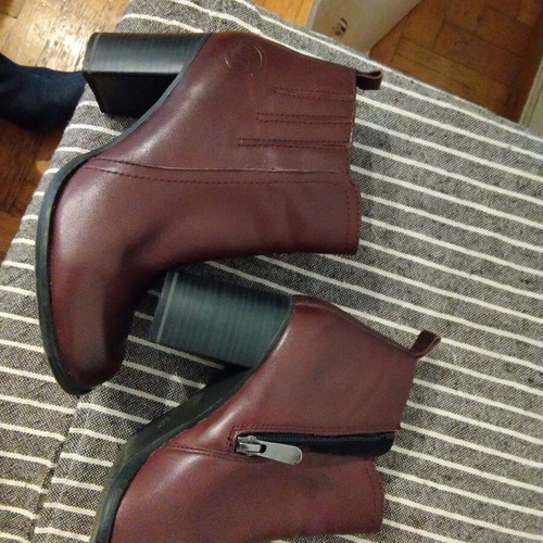 Marco Tozzi leather ankle boot brown size 36 like new