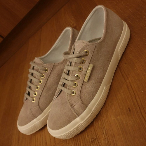 Superga beige suede sneakers new, size 39, with laces and ribbons