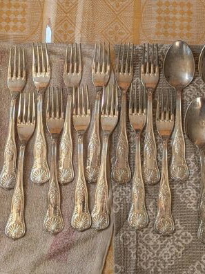 Επάργυρο σετ σερβιτσιού Alfred Pollak μεταχειρισμένο, 45 τεμάχια