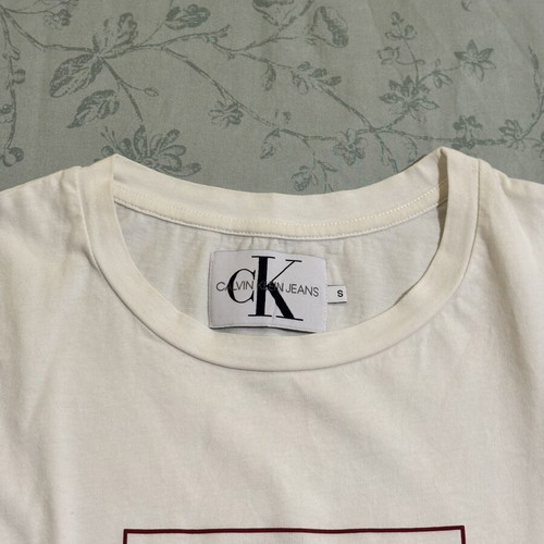 Calvin Klein Jeans white short-sleeve T-shirt like new, size S