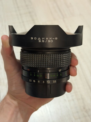 Φακός Zodiak-8 30mm f/3.5 Fisheye μεταχειρισμένος, σοβιετικός μεσαίου φορμάτ, Kiev 88