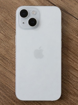 iPhone 15 128GB άσπρο σαν καινούργιο