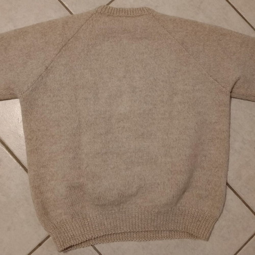 Handmade wool sweater for boys like new, beige, sizes 110-116 cm