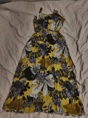 Sweet Miss viscose dress used, multicolor with floral patterns