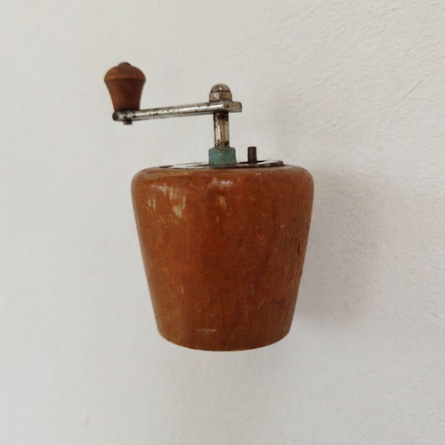 KYM Hand Spice Mill Vintage Used from Germany