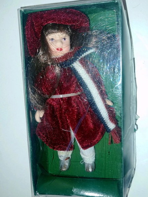 DeAgostini collectible porcelain doll new in box