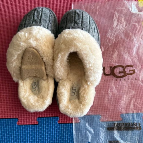 Ugg Australia slippers new, size 38, white and grey