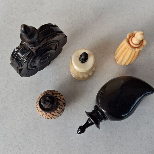 Miniature bottles handmade from India, set B, new