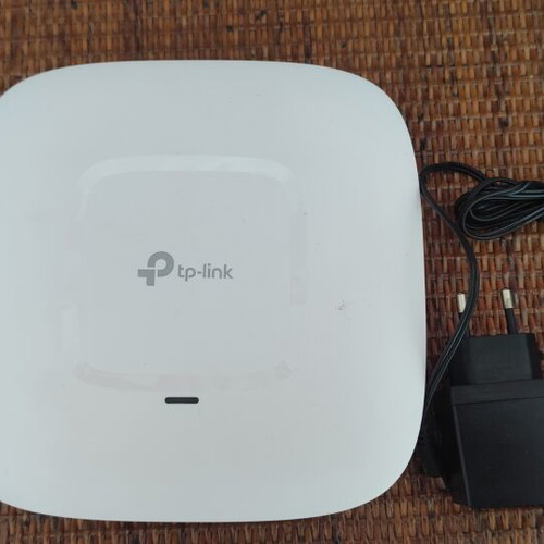 TP-Link CAP1750 AC1750 Access Point used, Wi-Fi 5, PoE support