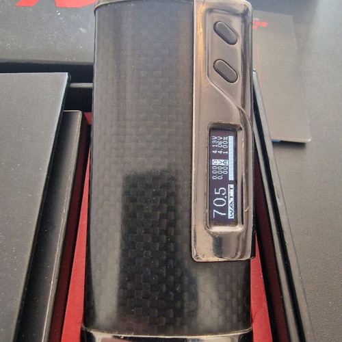 Sigelei 213w box mod used with 2 batteries 18650