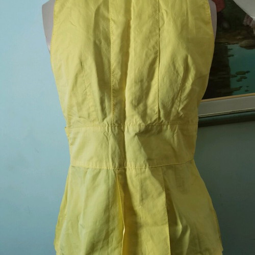 Red Valentino top new yellow with bow and pleats
