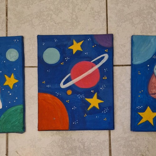 Children's canvas paintings set of 3, like new, 30x24 cm