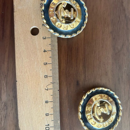 Vintage 80’s clip on earrings Guy Laroche dark blue and gold, like new