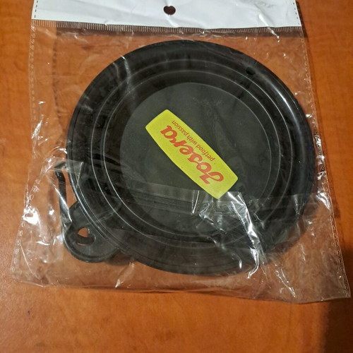 Foldable pet bowl new, black with print