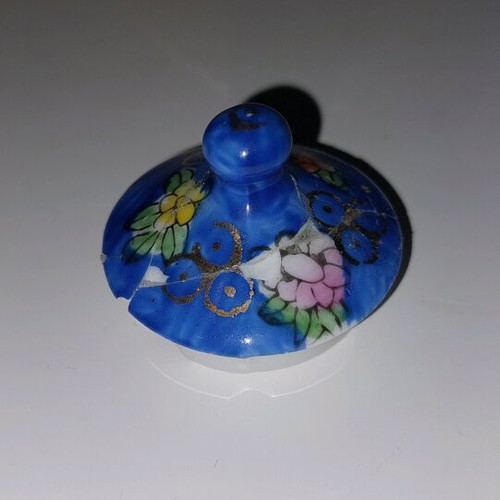 Vintage Japanese porcelain miniature saki tea set used