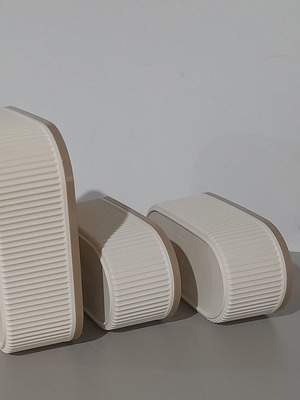 Linear Comfort set of 3 storage and serving containers new