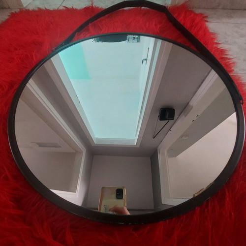 Round mirror new, 50 cm diameter, leather strap 31 cm