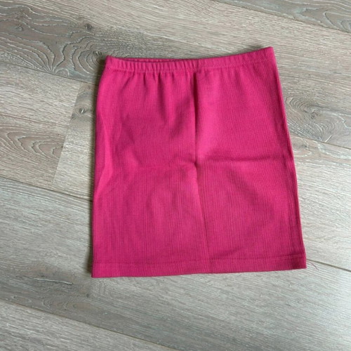 Womens skirt pink like new, mid length, size XS