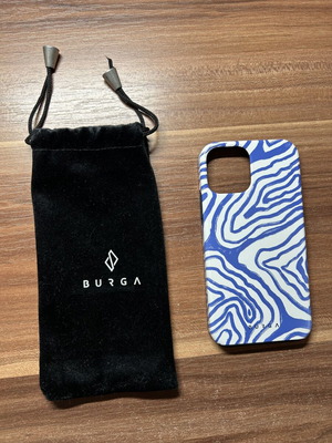 Burga Seven Seas iPhone 12 Pro case like new, designer ocean pattern
